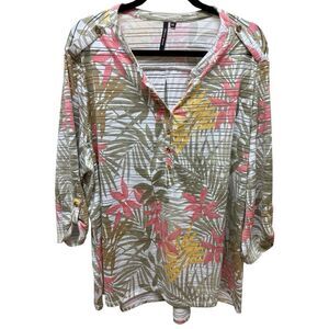 Cathy Woman Floral 3/4 Sleeve Blouse. Women. Sz 2XL